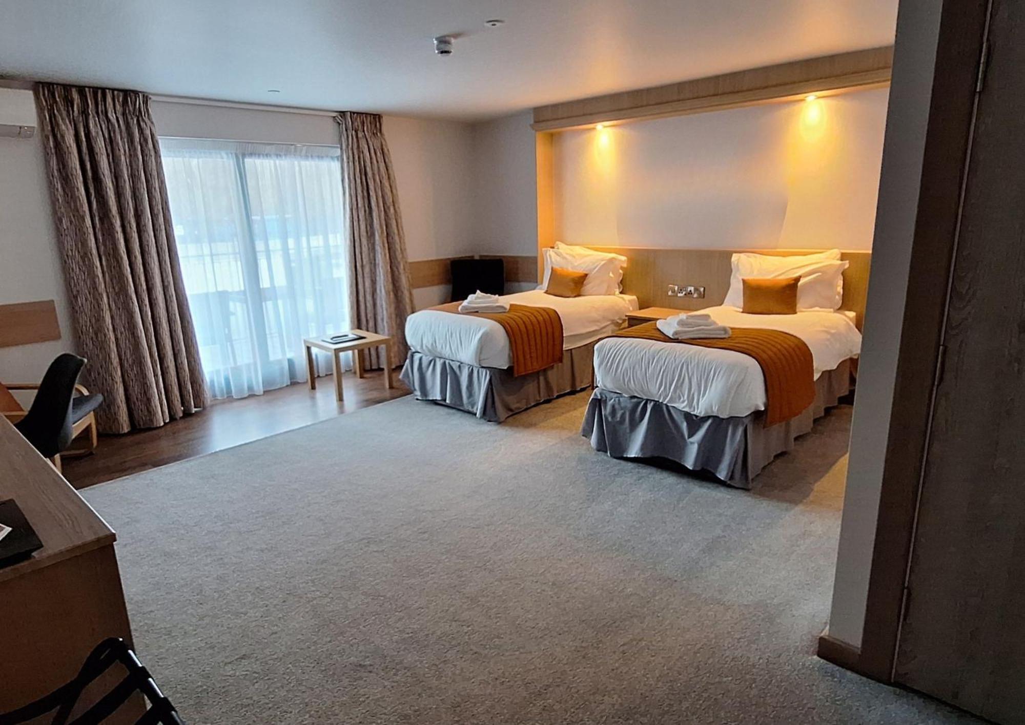 The Teifi Waterside Hotel كارديغين المظهر الخارجي الصورة
